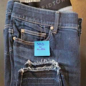 RESERVED for N_RN (1 pair Torrid Bombshell Skinny Jeans 18S)